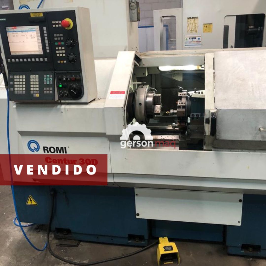 TORNO CNC ROMI CENTUR 30D 500 mm ano 2007